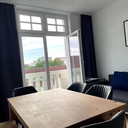 Jaybnb - Gaming Apartment Ps5 65 Zoll 4K Tv Wohnung Mit Balkon Dortmund Exterior photo