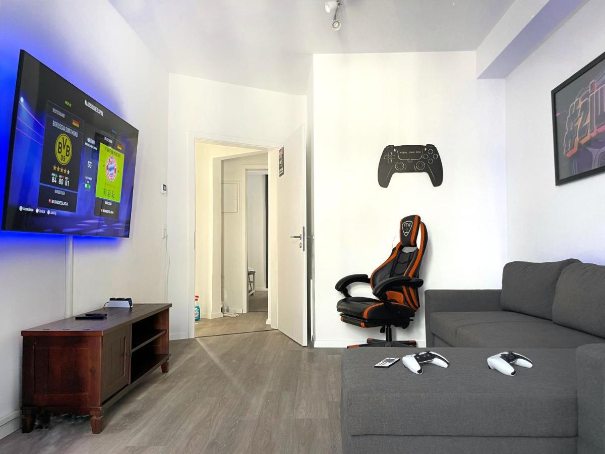 Jaybnb - Gaming Apartment Ps5 65 Zoll 4K Tv Wohnung Mit Balkon Dortmund Exterior photo